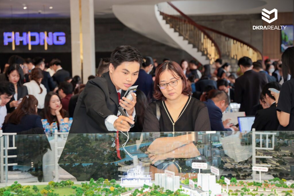 DKRA Realty khẳng định uy tín: 90% giỏ hàng dự án The Emerald 68 đã được tiêu thụ thành công
