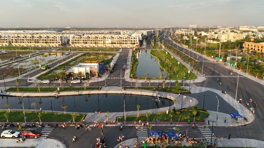 The 826EC Long Hậu Long An